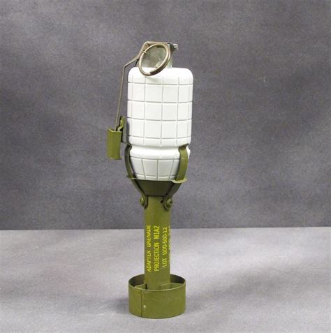 willie pete grenade